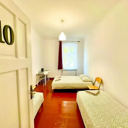 Hostel Atlas' House *