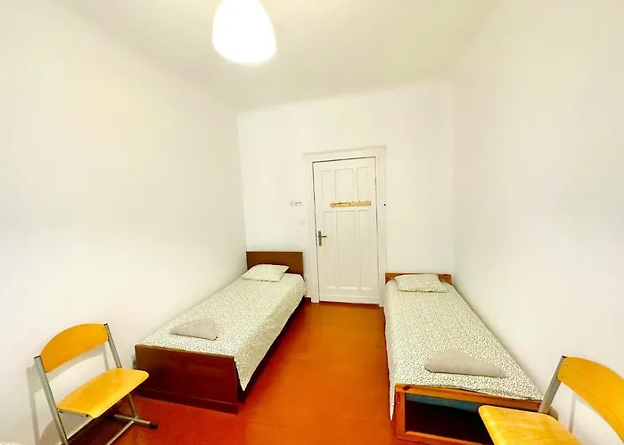 Hostel Atlas' House *