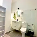 Atlas' House Hostel