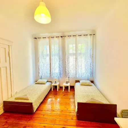 Хостел Atlas' House Познань