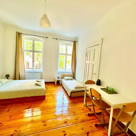 ホステル Atlas' House *