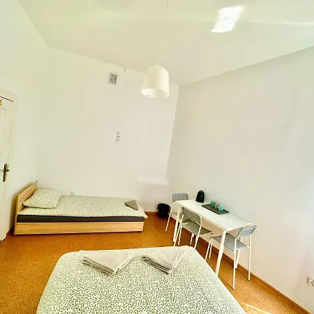 Хостел Atlas' House Познань